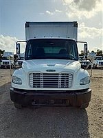 2018 Freightliner M2 106 - Box Van