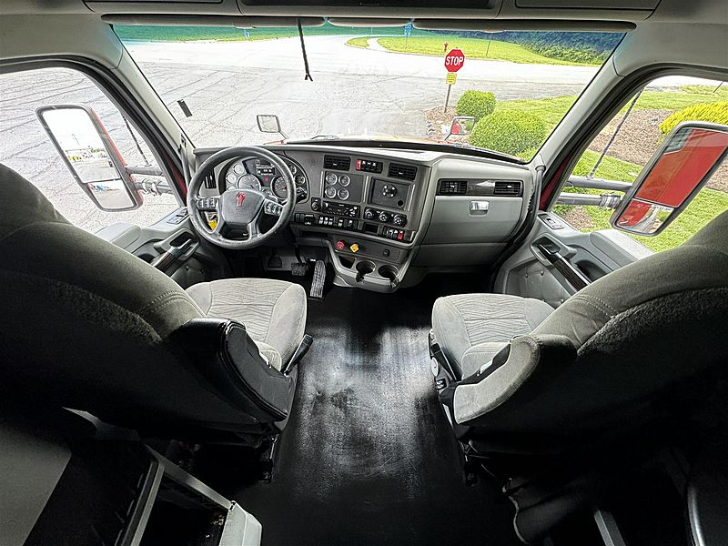 2019 Kenworth T680