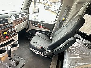 2025 Peterbilt 589
