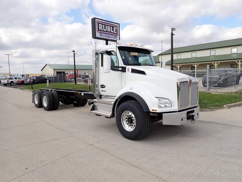 2024 Kenworth T880 For Sale Cab & Chassis RJ380123