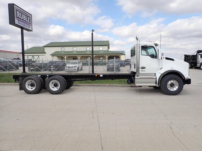 2024 Kenworth T880 For Sale Cab & Chassis RJ380123