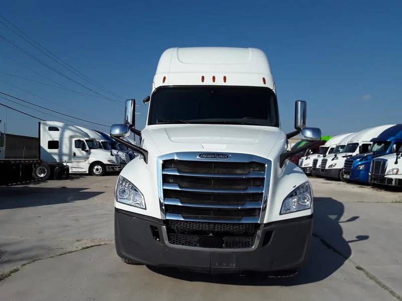 2020 Freightliner Cascadia PT126064ST (For Sale) | 72