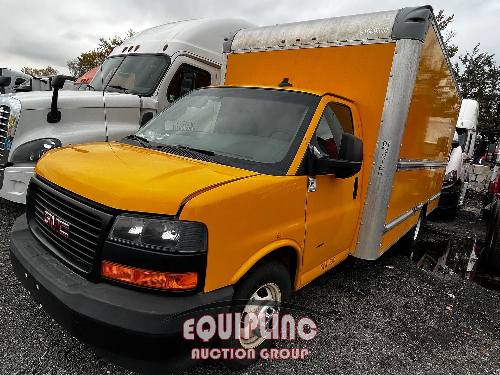 2018 GMC 3500 12 FT BOX TRUCK (For Sale) 12' Box CF901899