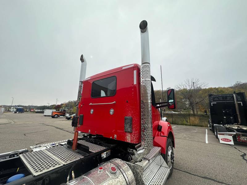 2024 Kenworth T880 (For Sale) Sleeper Truck APPRAISAL