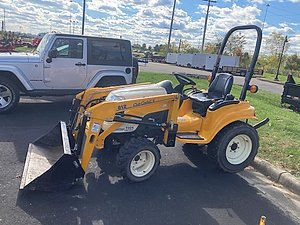 Cub Cadet 7304 - Tractor