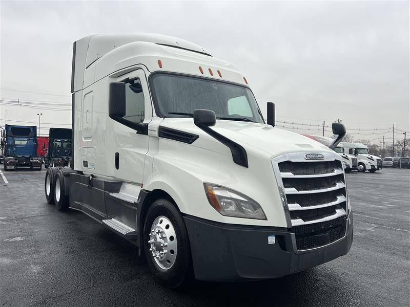 2019 Freightliner Cascadia 126 (For Sale) | 72