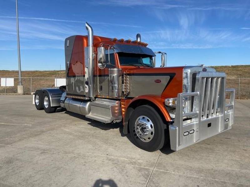 2022 Peterbilt 389 (For Sale) | 63