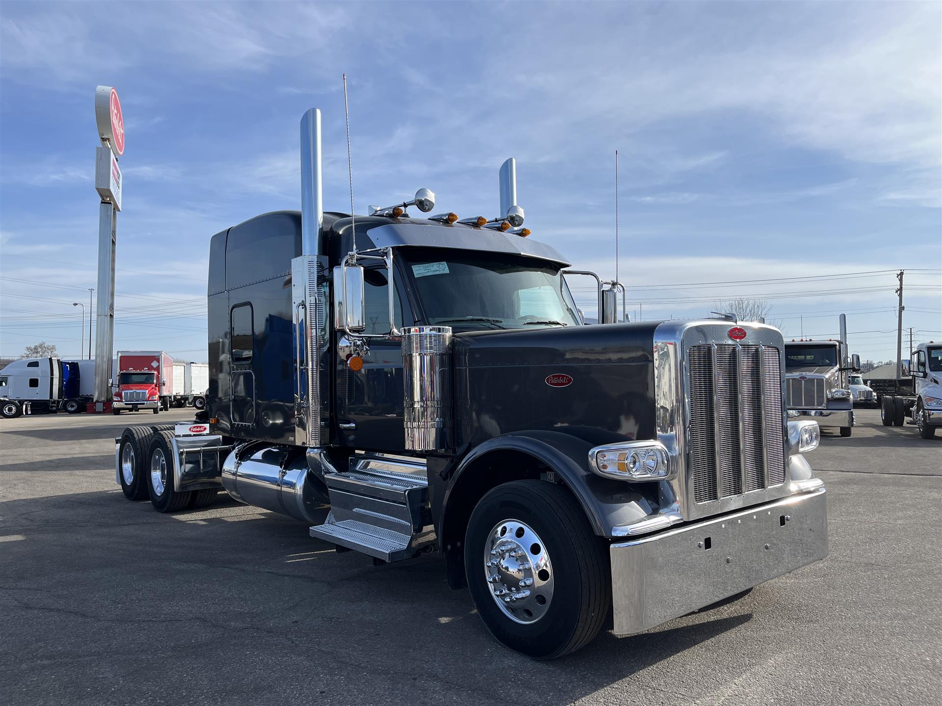 2024 Peterbilt 589 For Sale 80" Sleeper 30A689777