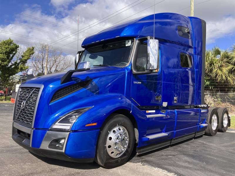 2024 Volvo VNL 760 For Sale Sleeper Truck 23VN634408