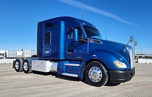 2021 Kenworth T680 - Sleeper Truck