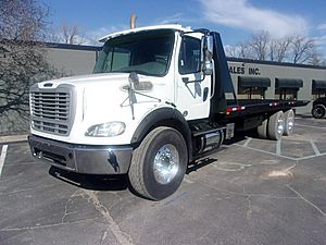 2016 Freightliner M2 112 - Rollback