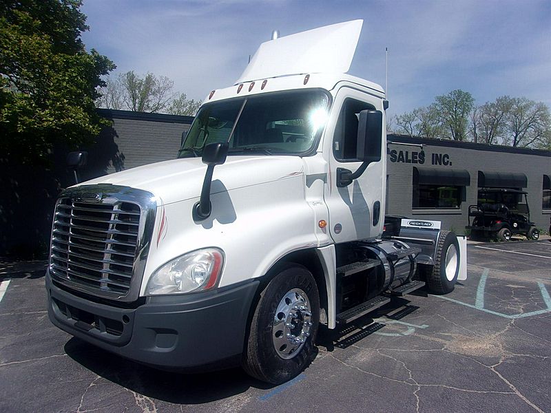 2016 Freightliner Cascadia
