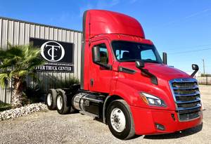 2020 Freightliner Cascadia 116 - Day Cab