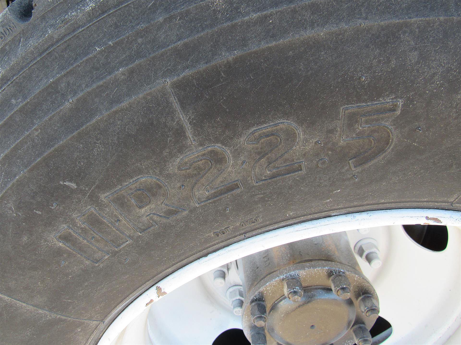 2014 Kenworth T440 (For Sale) Day Cab 369607