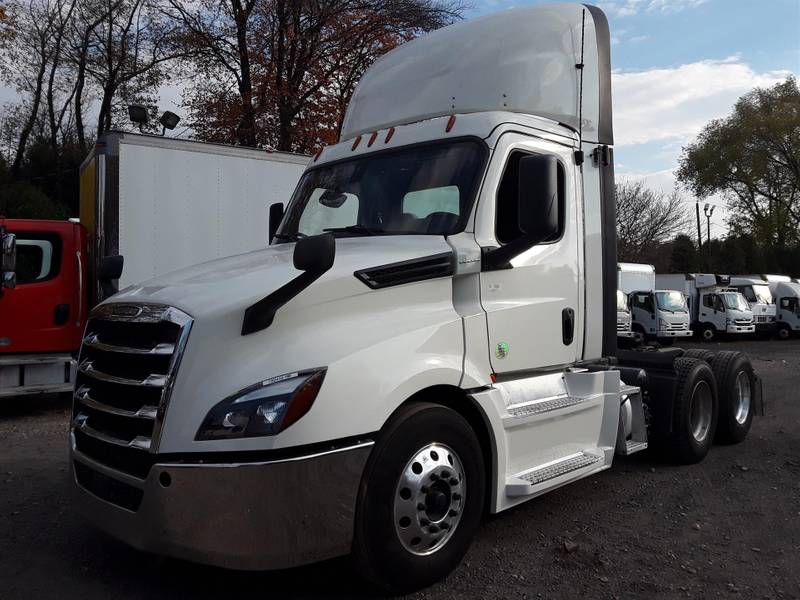 2019 Freightliner NEW CASCADIA PX12664 (For Sale) | Day Cab | #789448