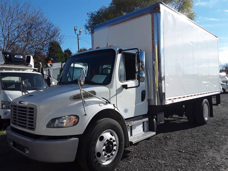 2020 Freightliner M2 106 (For Sale) | Box Van | #230456