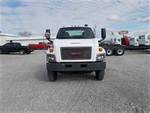 2004 GMC 8500 - Cab & Chassis