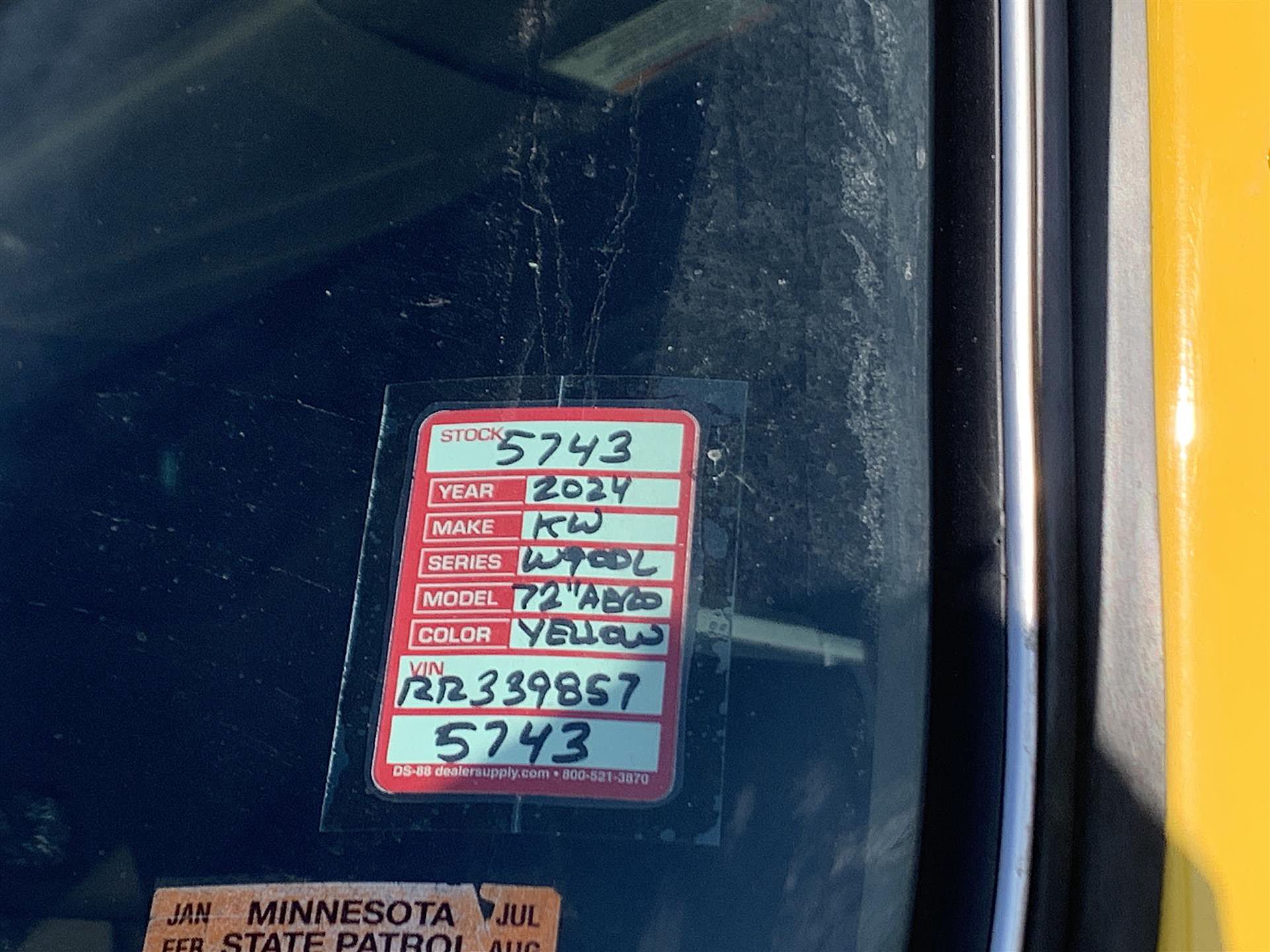 2024 Kenworth W900L For Sale 72" Sleeper 5743