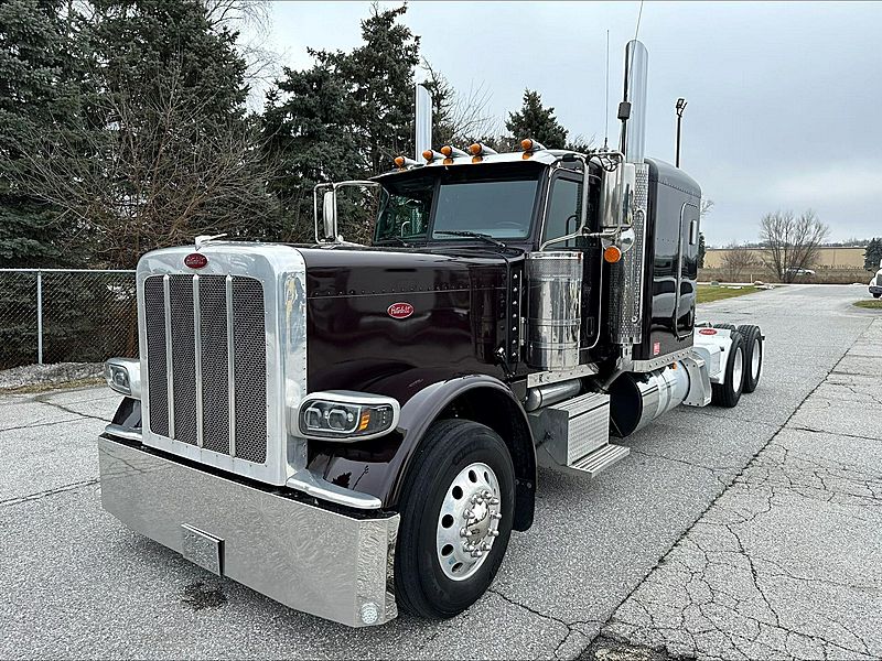 2022 Peterbilt 389 (For Sale) | 63
