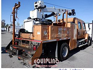 2008 Freightliner M2 - Utility Truck