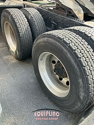2017 Peterbilt 579