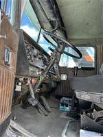 1988 Kenworth T600 - Dump Truck