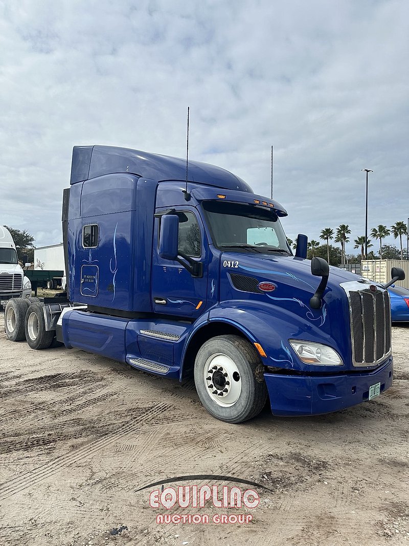 2016 PETERBILT 579 - CIT Trucks
