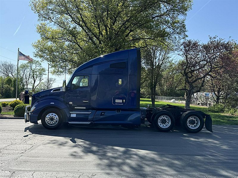 2020 Kenworth T680 (For Sale) | 76