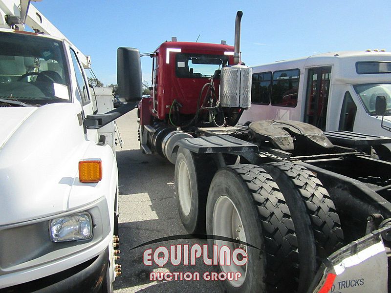 2012 Mack CHU613