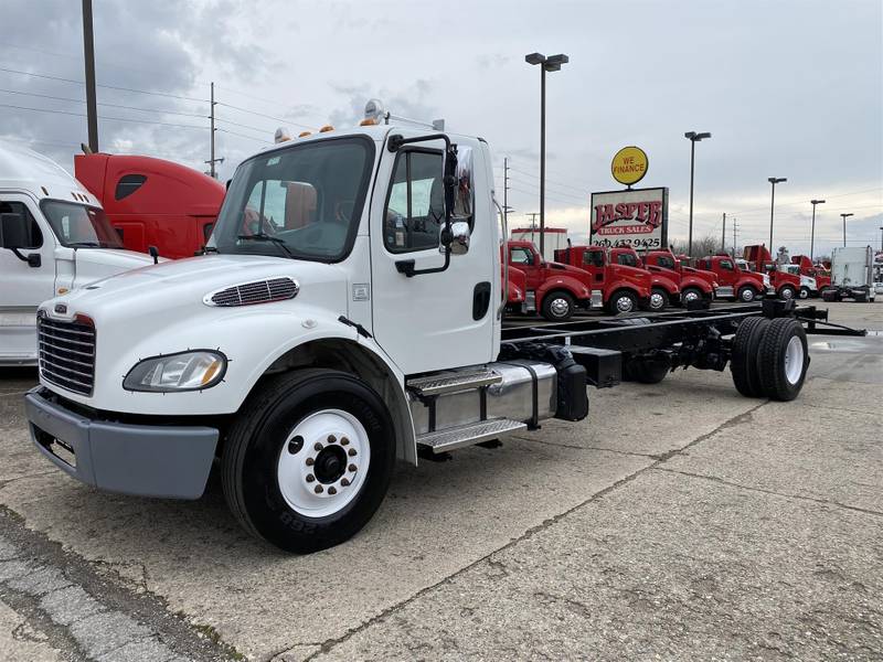 2017 Freightliner M2 Cab & Chassis