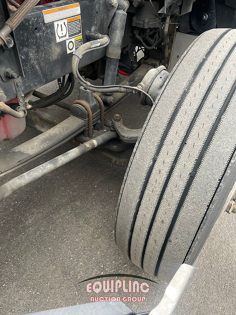 2017 Peterbilt 579