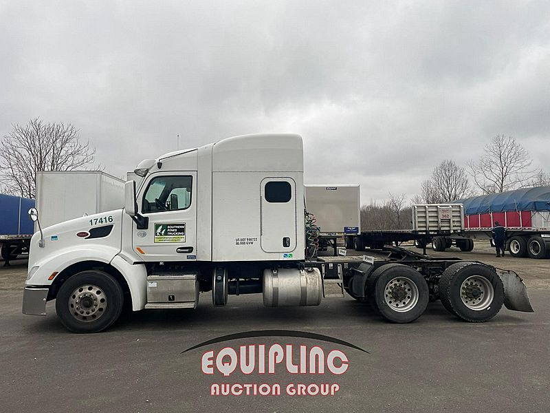 2017 Peterbilt 579