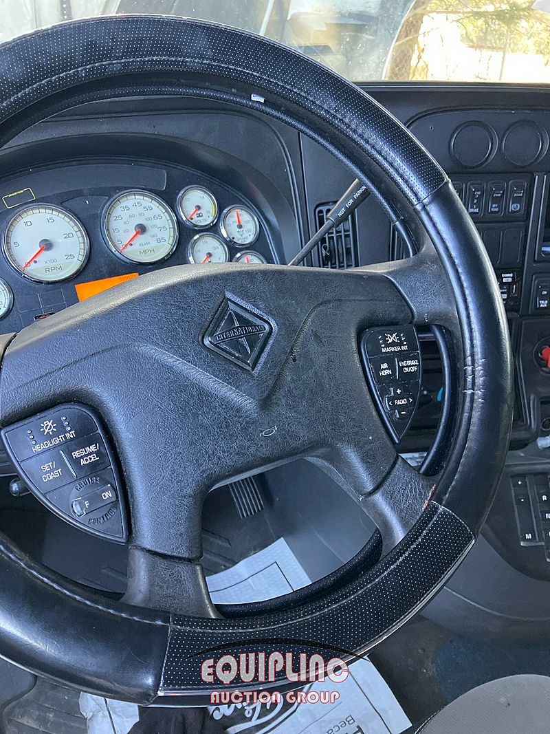 2017 International PROSTAR PLUS