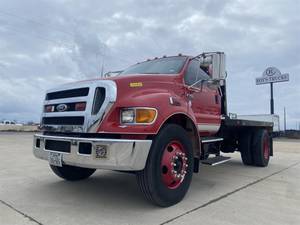 2004 Ford F750 - Flatbed