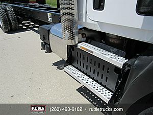 2013 Mack GU813