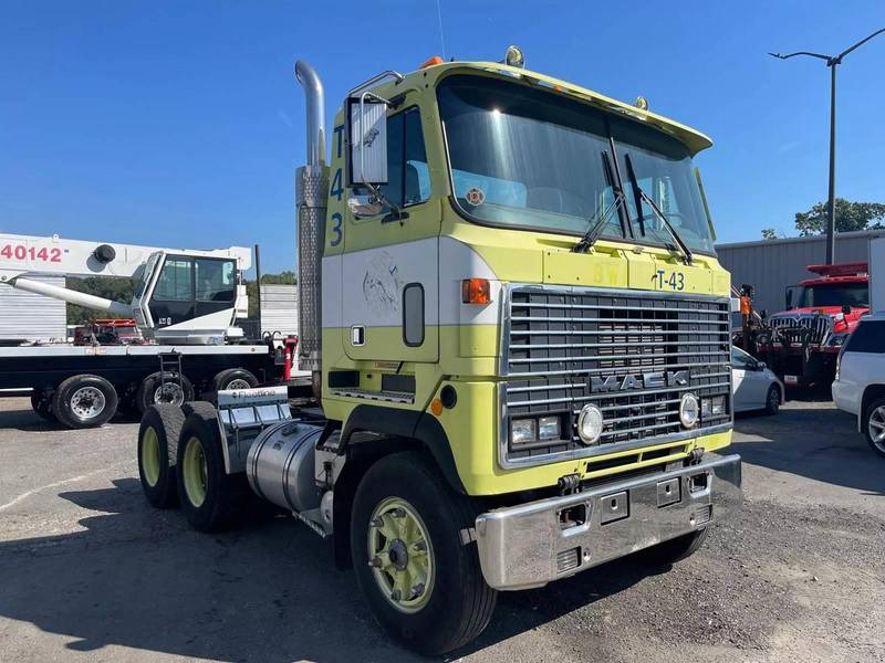 1991 Mack MH613 (For Sale) | Day Cab | # 9032