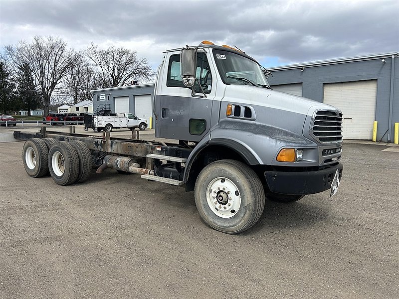 2005 Sterling L9500