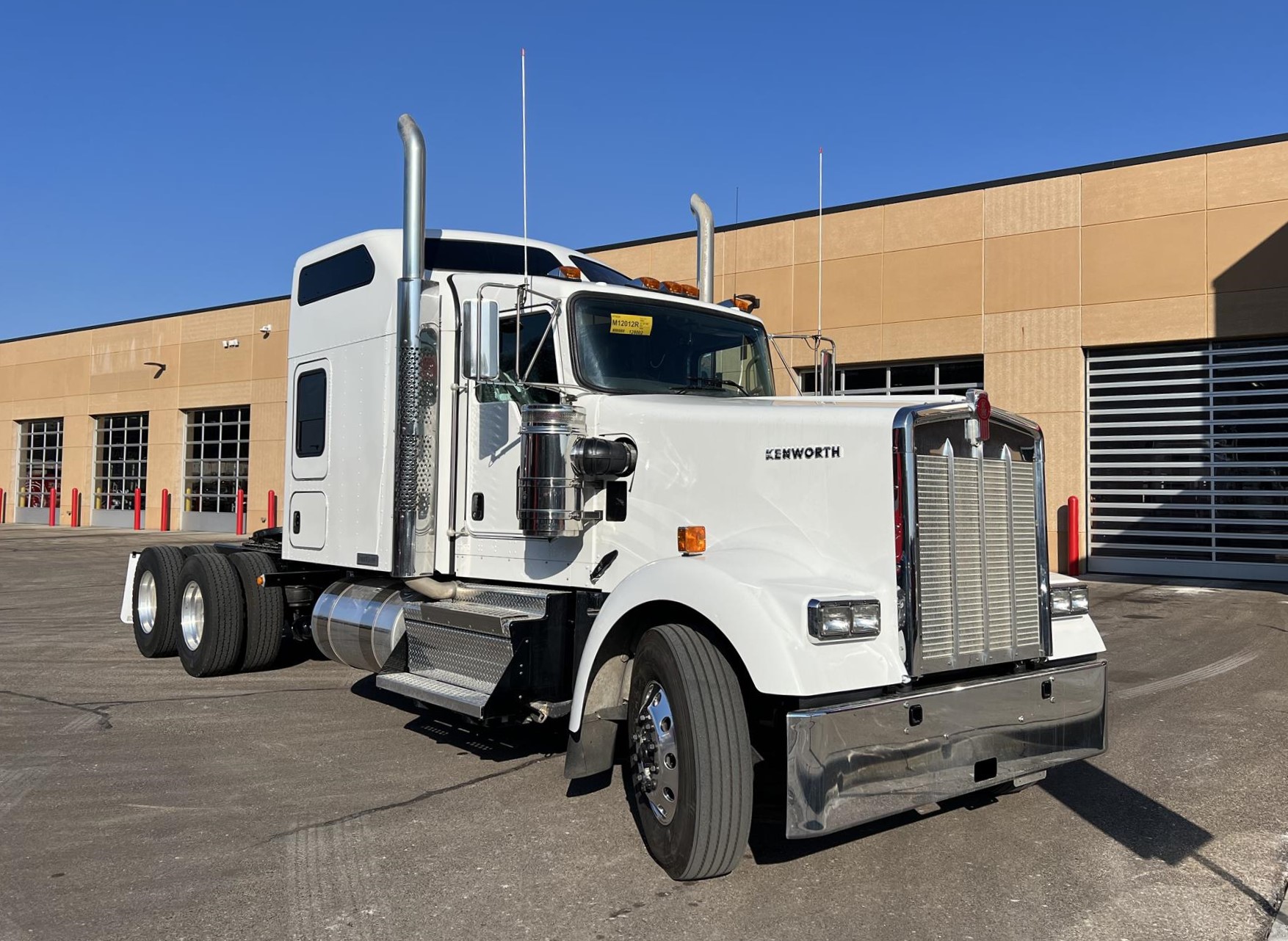 2025 Kenworth W900L For Sale 86" Sleeper SR128002