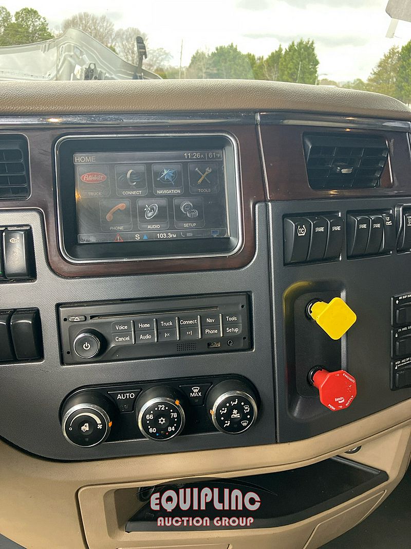 2016 Peterbilt 579