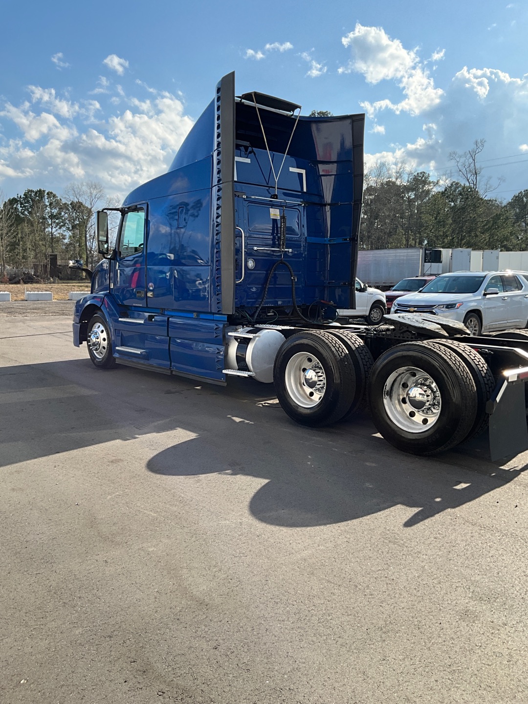 2017 VOLVO TRUCK VNL For Sale | DOUBLE BUNK Sleeper | #AJM971433