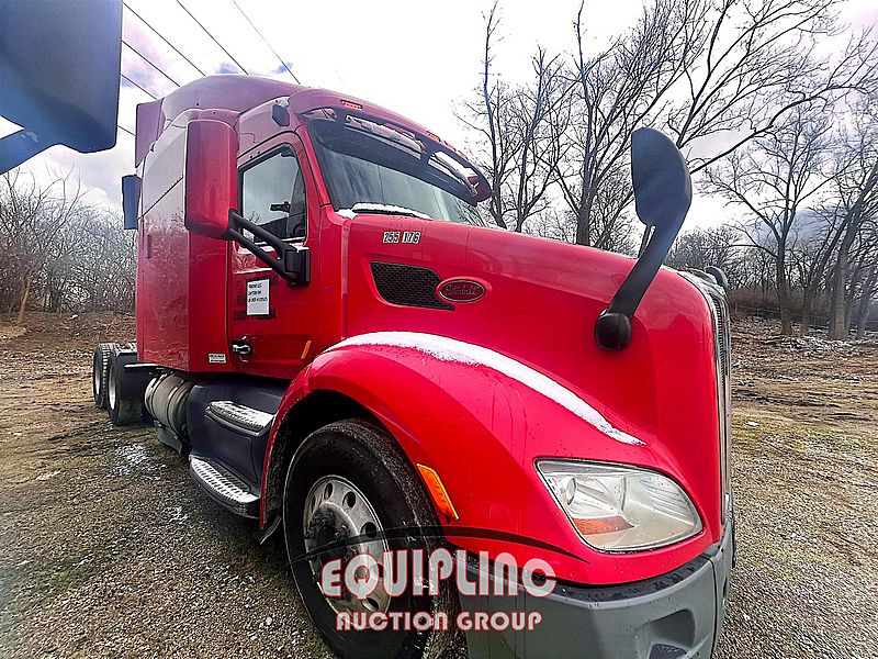 2015 Peterbilt 579