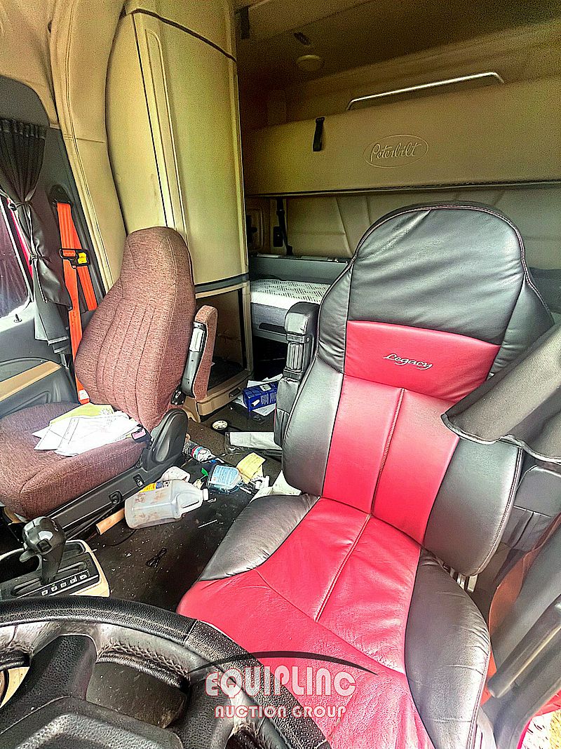 2015 Peterbilt 579