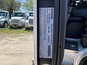 2025 Peterbilt 520