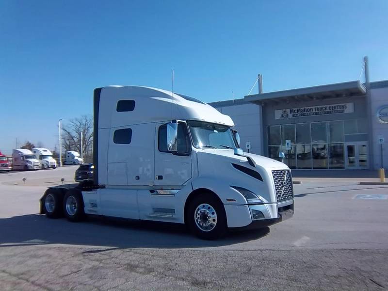 2025 Volvo VNL 760 For Sale Raised Roof Sleeper V662563