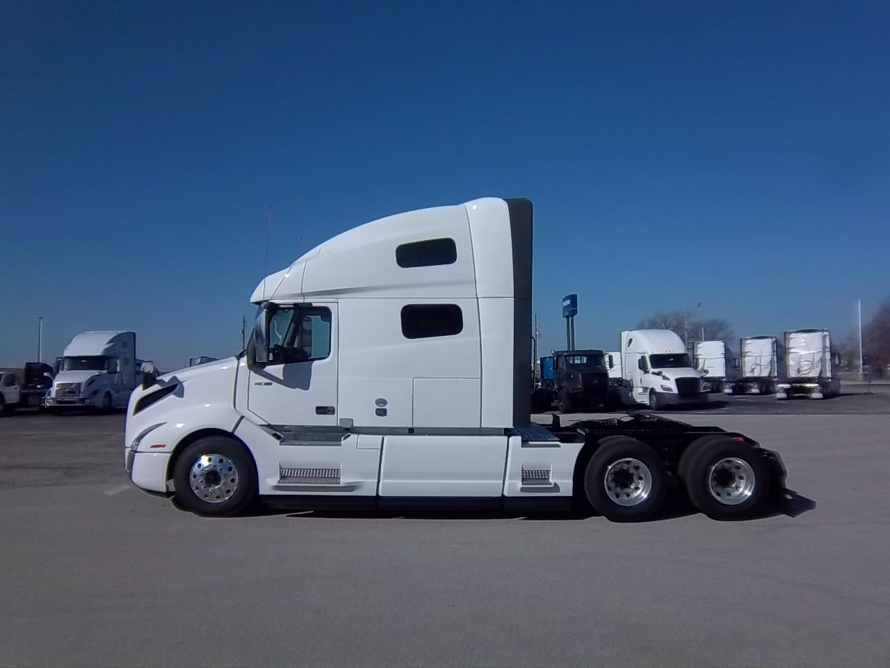 2025 Volvo VNL 760 For Sale Raised Roof Sleeper V662564