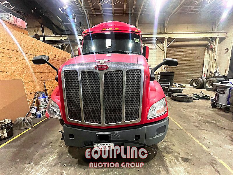 2015 Peterbilt 579