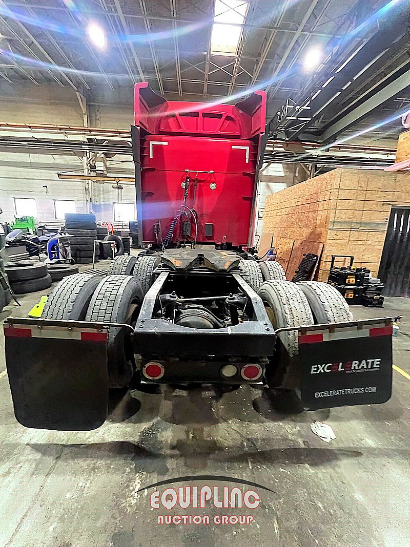 2015 Peterbilt 579