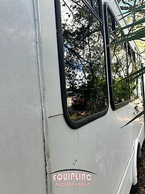 2013 Ford E350