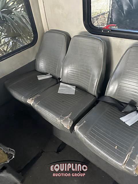 2013 Ford E350