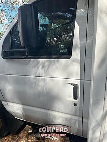 2013 Ford E350